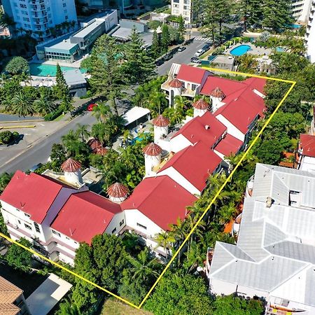 Coco Bella Retreat In Central Surfers - Sleeps 6-8 Голд-Кост Екстер'єр фото